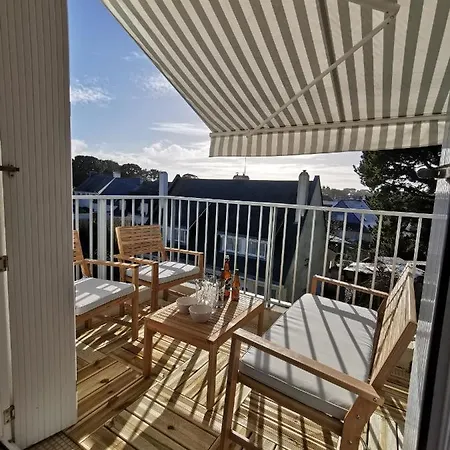 Le Kerdun Bord De A Pied アパート ル・プリガン