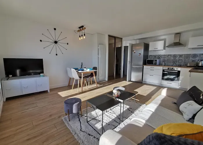 Le Kerdun Bord De A Pied 아파트