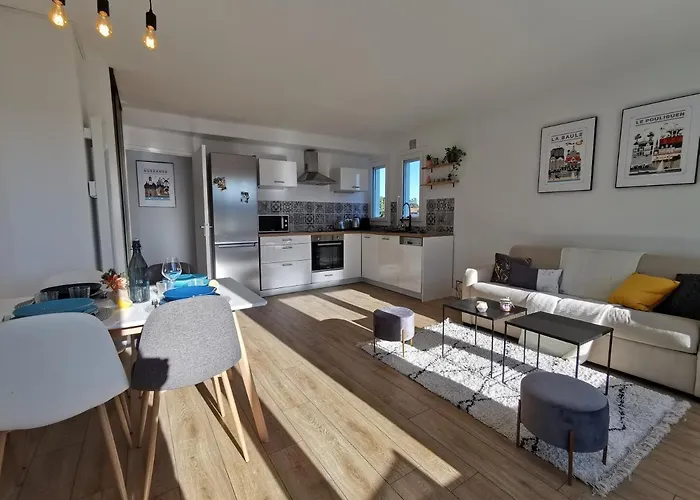 Le Kerdun Bord De A Pied