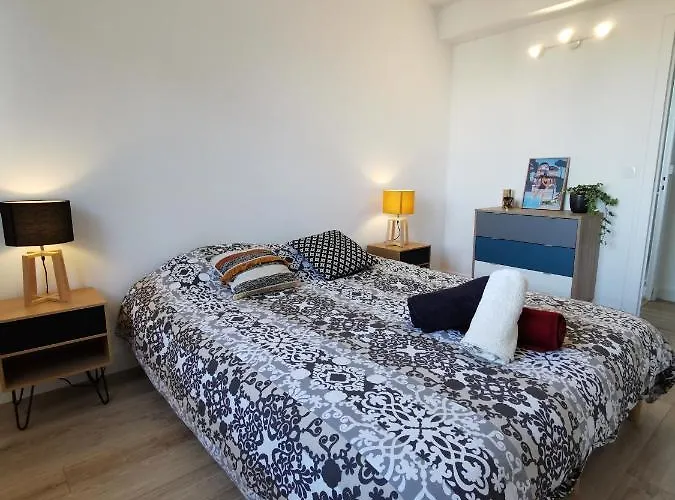 Le Kerdun Bord De A Pied