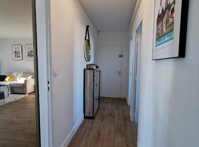 Le Kerdun Bord De A Pied *